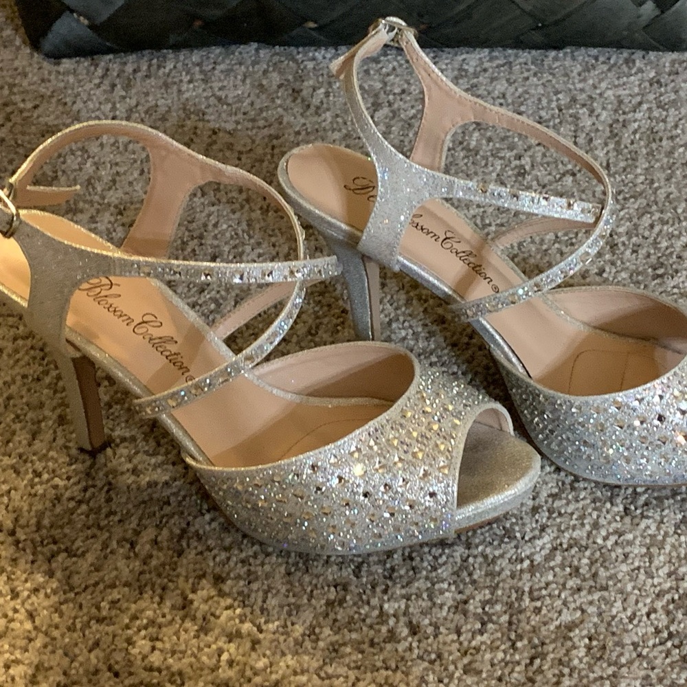 Sparkly champagne dancing heels